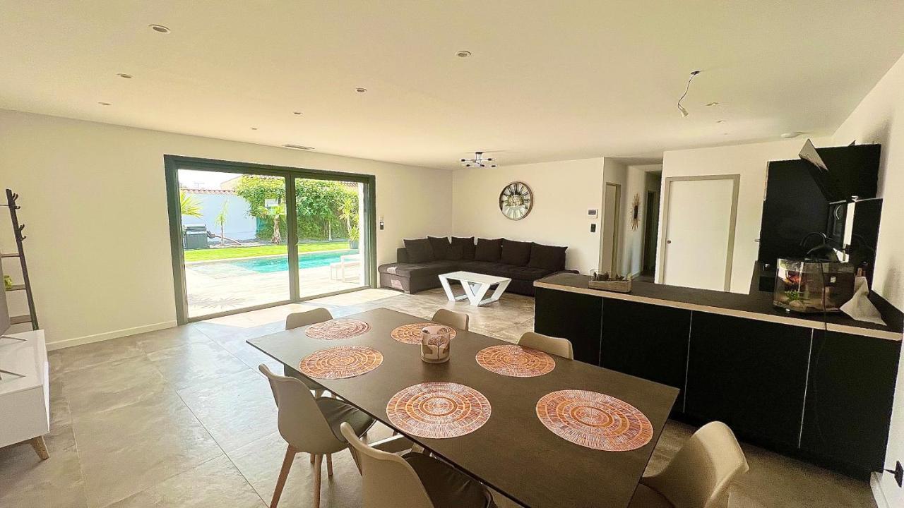 Villa Pescalune Lunel  Zewnętrze zdjęcie