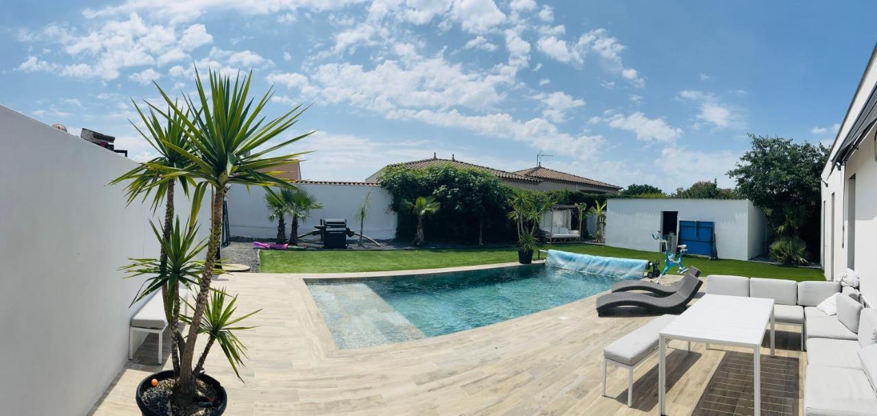 Villa Pescalune Lunel  Zewnętrze zdjęcie
